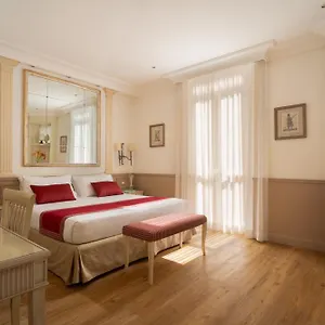 4* Hotel Glori