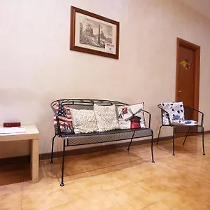 Hotel Tokyo, Rome