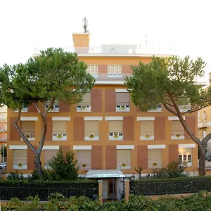 Szálloda La Casa Di Nazareth, Róma
